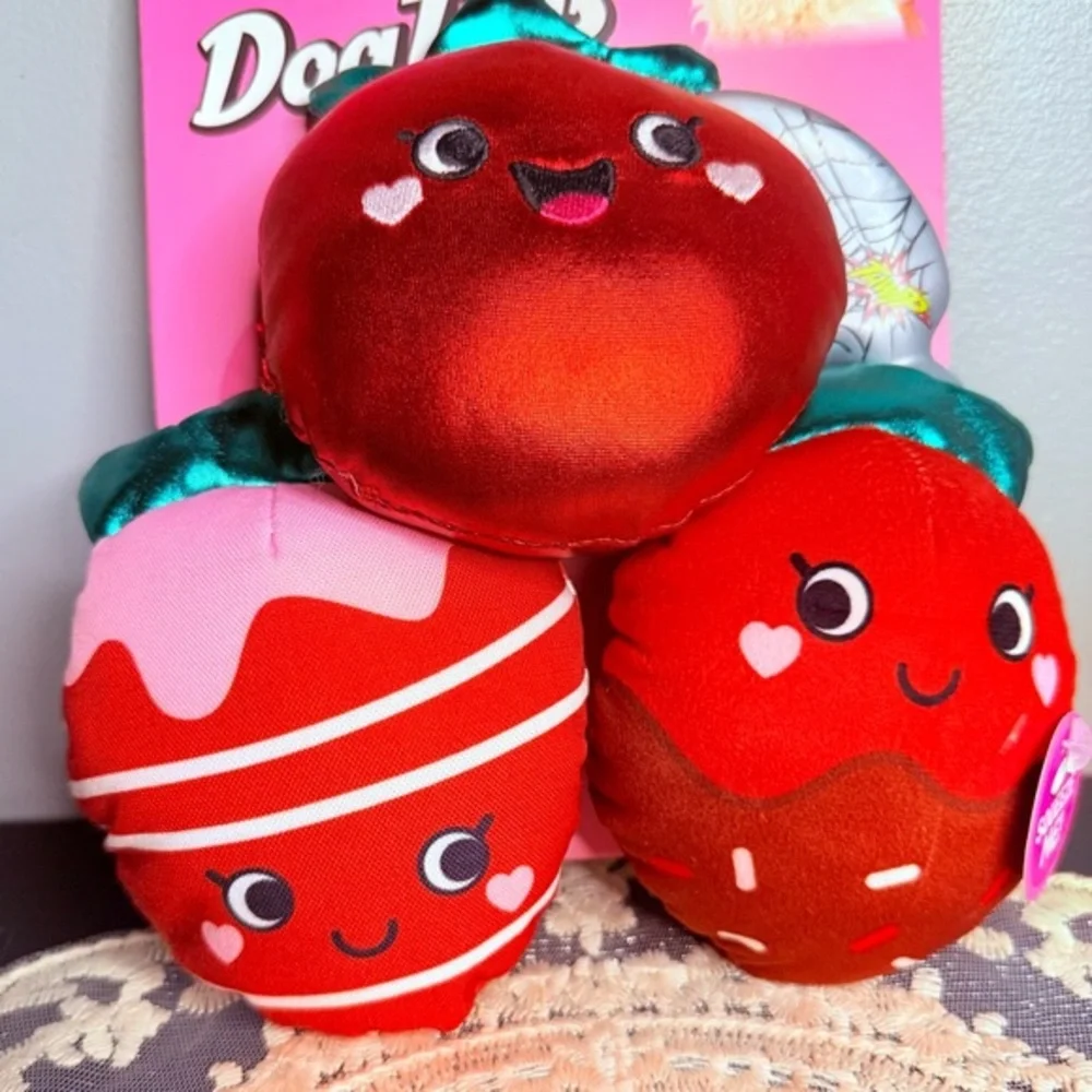 Valentine Dessert Dog Toy Set 3 Pack Plush Squeaky Kawaii Strawberry Cupcake
